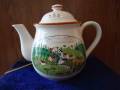 2011/08/15/Connie_Jo_s_Teapot_by_Mothermark.jpg