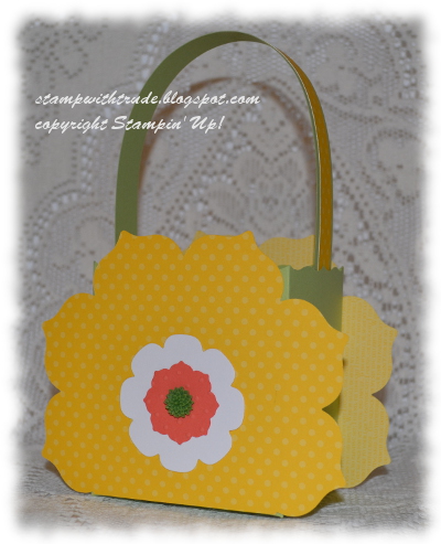 Daffodil Box by stampwithtrude at Splitcoaststampers