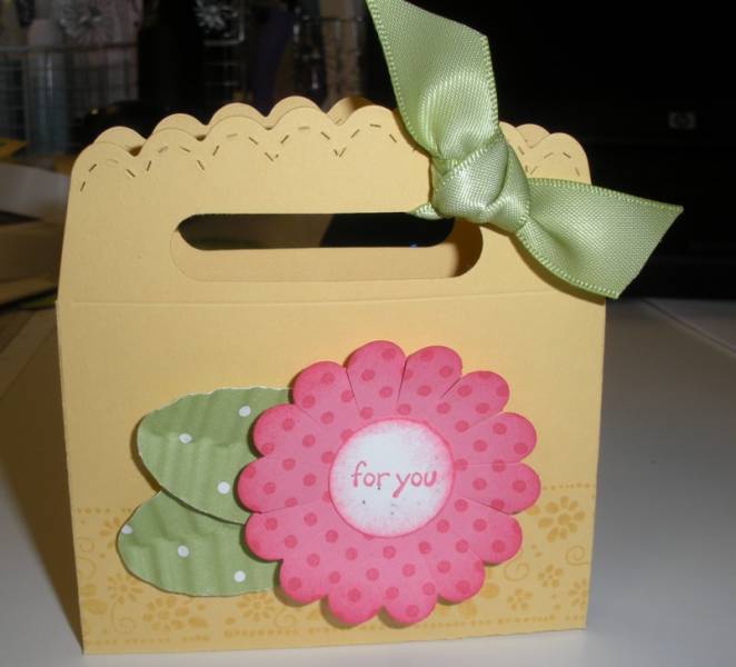scallop envelope box by cwlaura at Splitcoaststampers