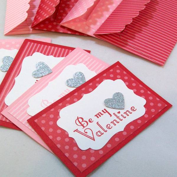 Mini Valentines and Envelopes by dmcarr7777 at Splitcoaststampers