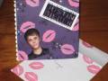 2011/12/09/Bieber_Fan_Lips_by_zipperc98.JPG