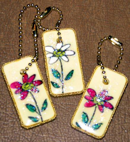 Bloomin' Keychains by Stampin' Library Girl at Splitcoaststampers