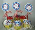 2009/06/26/Red_white_and_blue_cupcakes_by_alimarbles.JPG