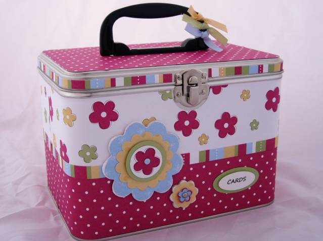 CUTIE PIE ALTERED LUNCHBOX TIN by stampinat6213 at Splitcoaststampers