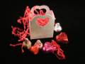 2007/12/31/smallheart_handle_box_with_candy_hearts_by_Die_Cut_Lady.JPG